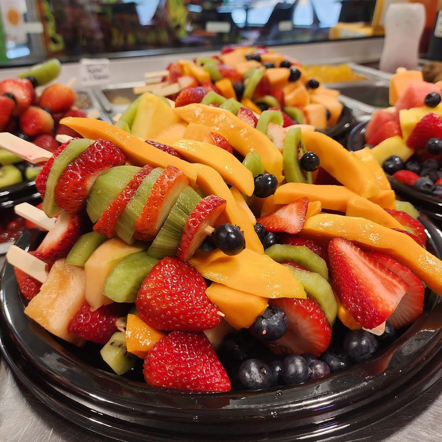 Fresh Fruit Skewer (1 Dozen)