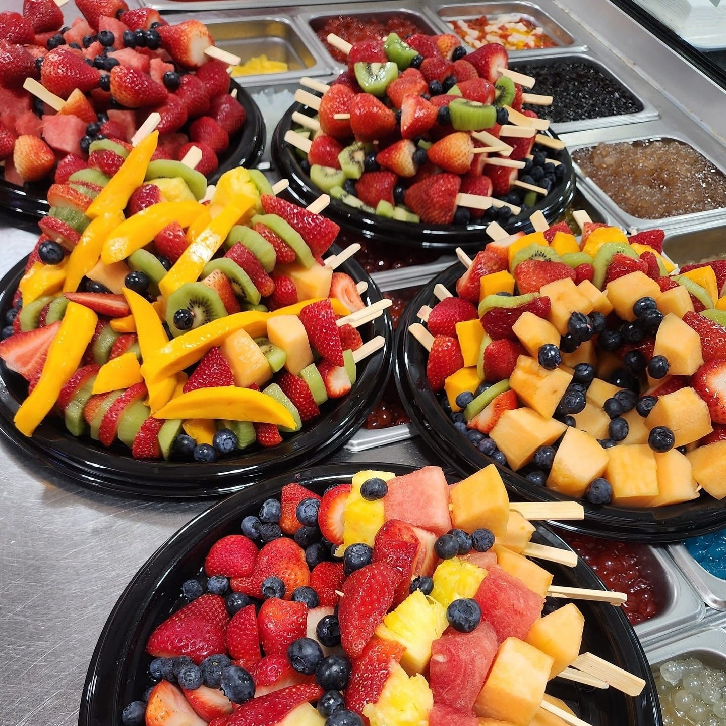 Fresh Fruit Skewer (1 Dozen)